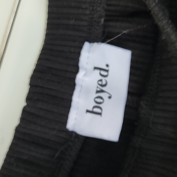 Boyed black, ribbed, flare leg legging! - Picture 2 of 10